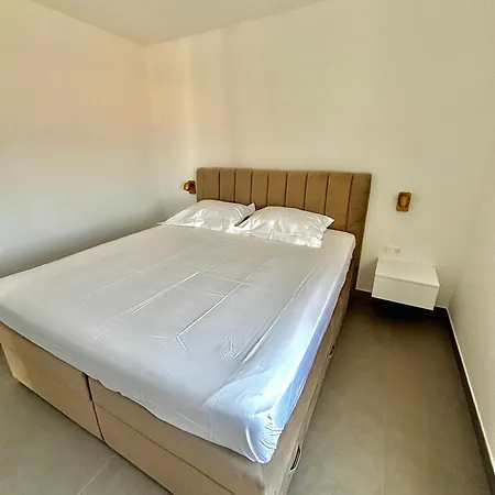 Apartment Niki Kastela